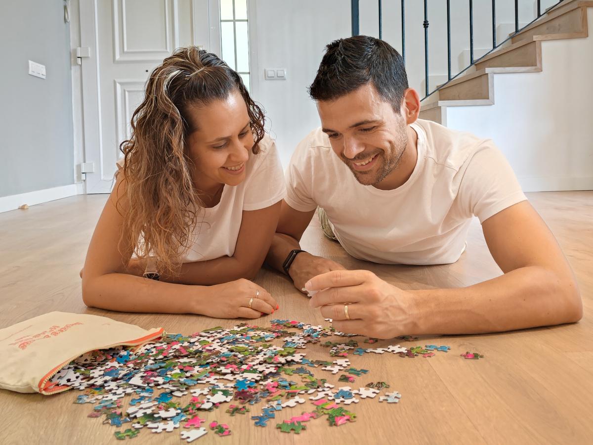 A puzzle being solved without a box